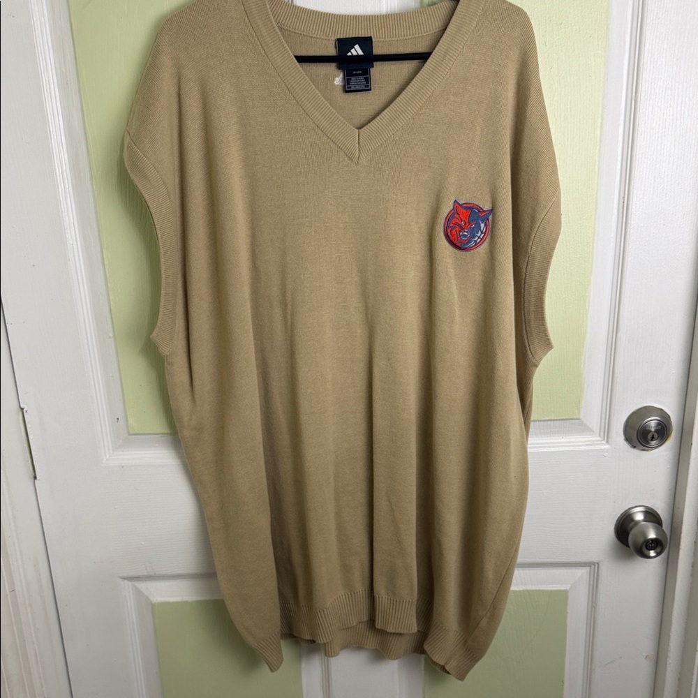 (1988) Adidas Beige V-Neck Sweater Vest, Charlotte Bobcats Logo, Size: 3XL